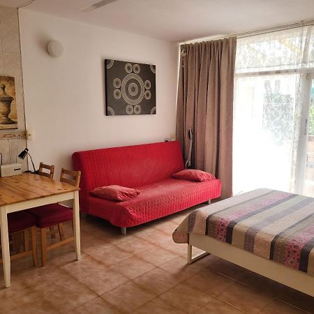 Studio With Garden Arona  Dış mekan fotoğraf