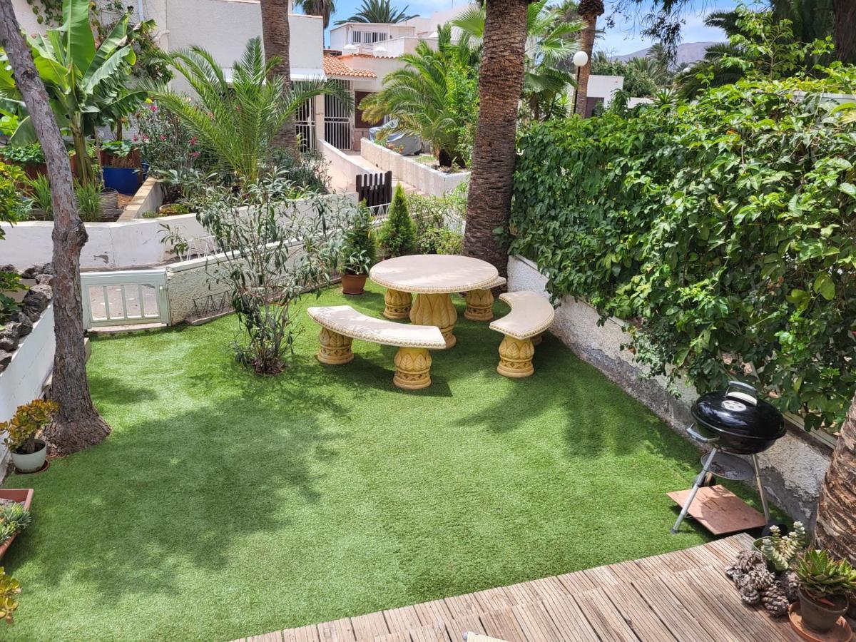 Studio With Garden Arona  Dış mekan fotoğraf
